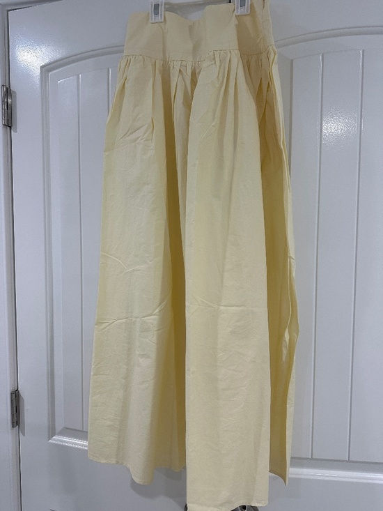 Commense Dresses & Skirts - NWT Commense Skirt